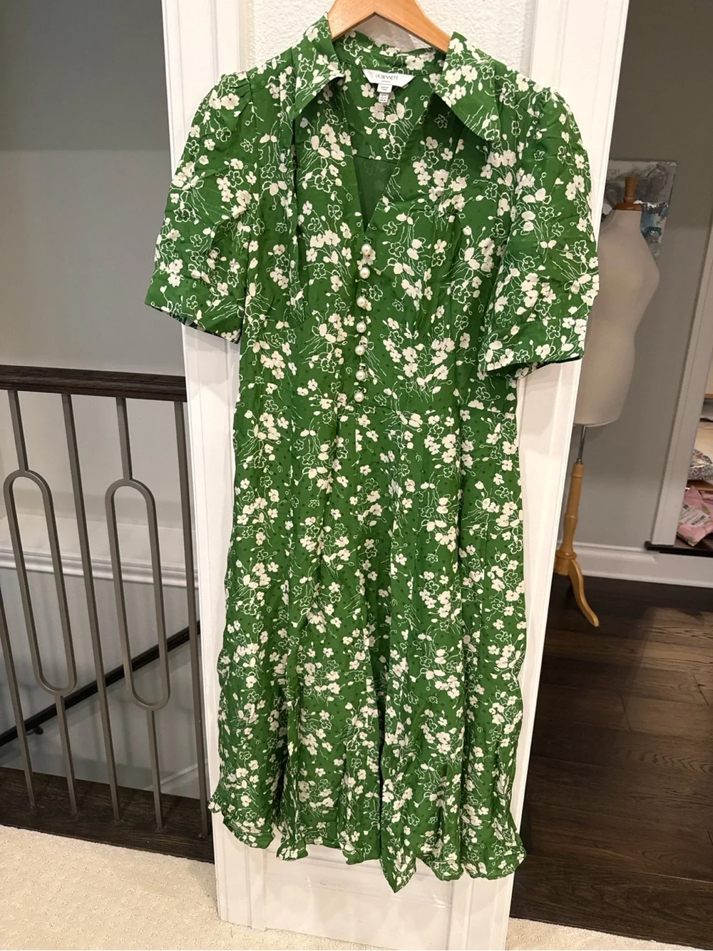 LK Bennett London Green Floral Pearl Button Midi Dress US 10 - Picture 2 of 4
